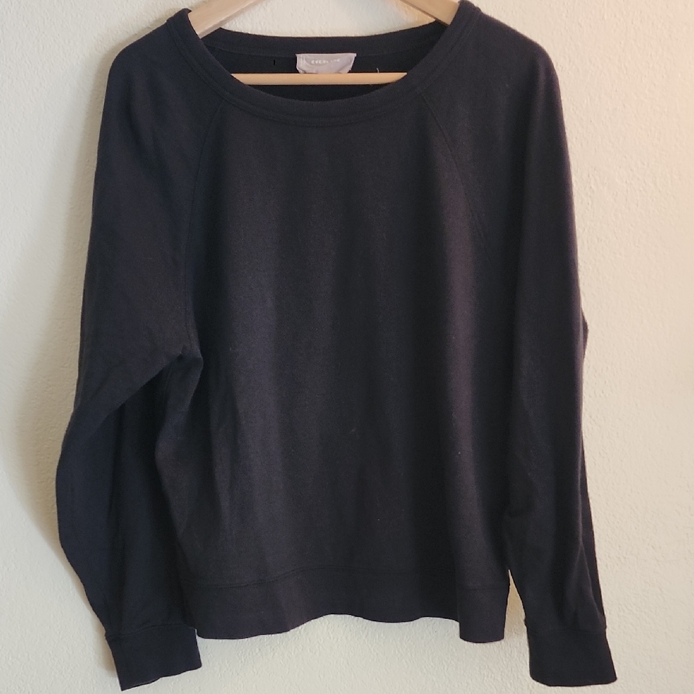 Everlane Women's Dark Crewneck Sweater